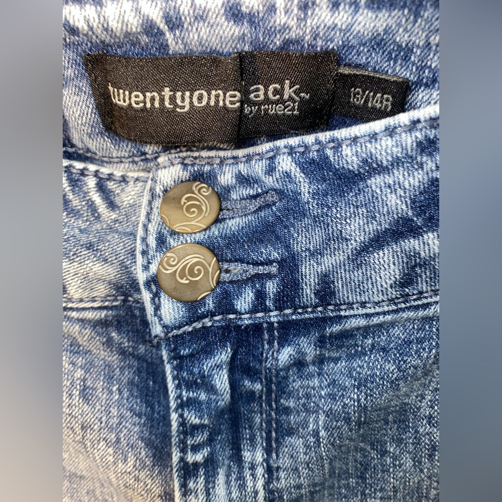 Twenty one Black Ankle Distressed Blue Jeans size 13/14 - Picture 12 of 17